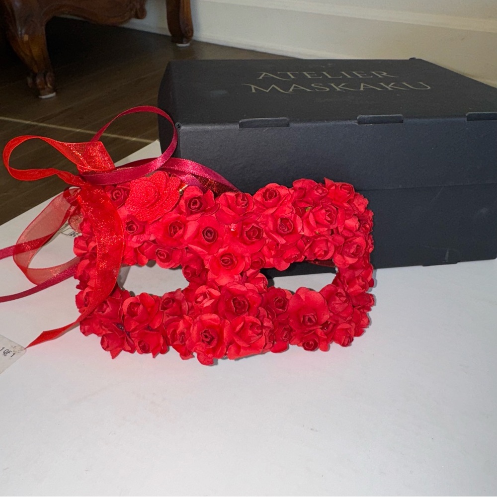 Red Floral Masquerade Mask - Picture 2 of 9